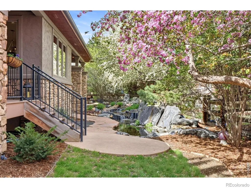 1444 Onyx Circle Longmont CO 80504