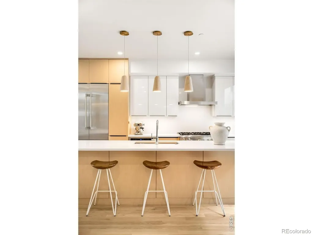 2116 Pearl Street Boulder CO 80302