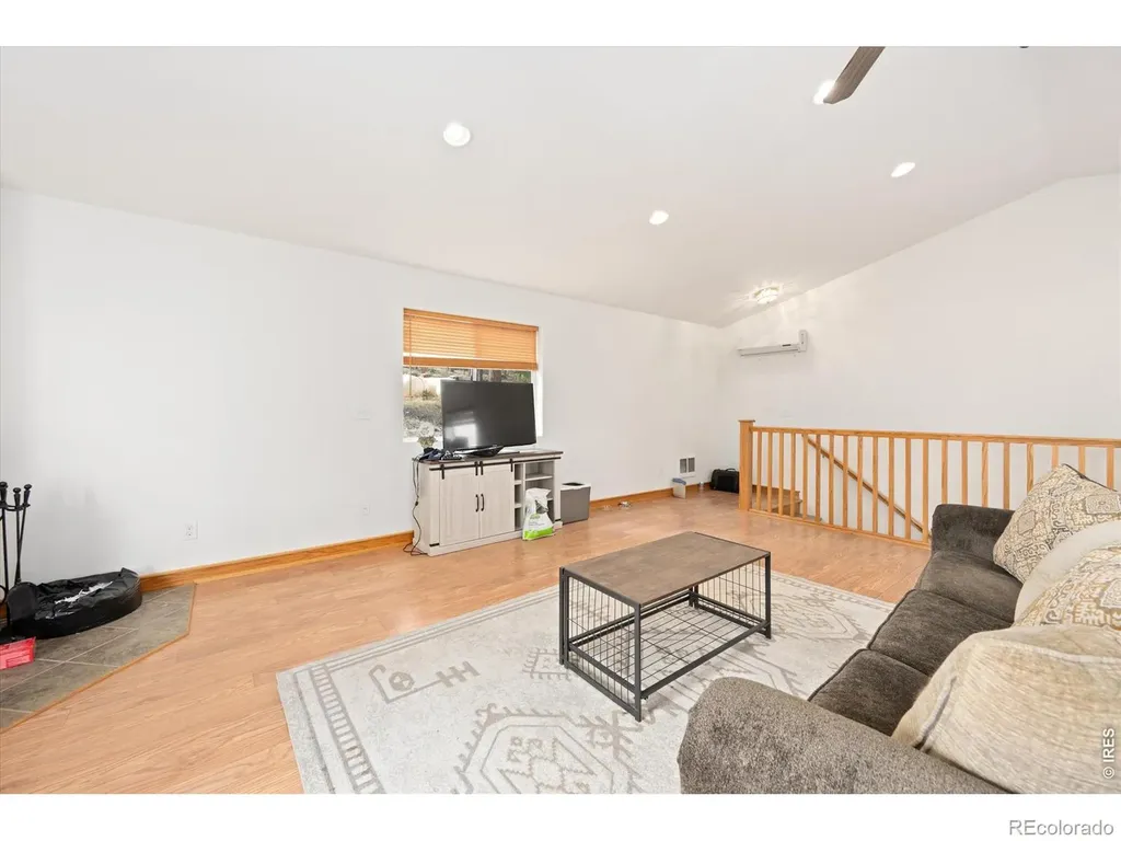 842 Unger Mountain Road Bellvue CO 80512