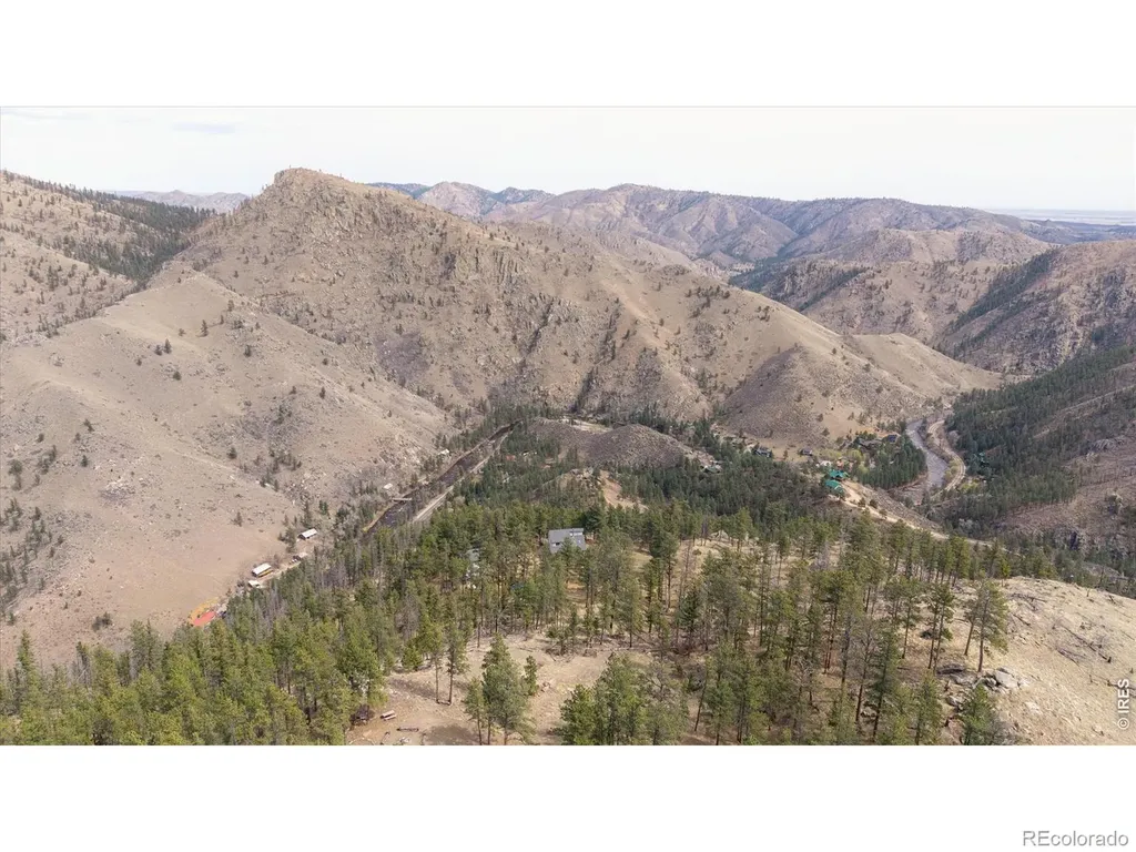 842 Unger Mountain Road Bellvue CO 80512