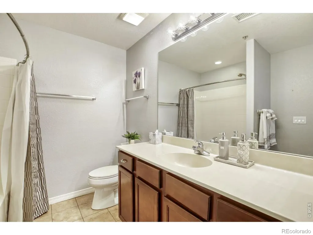 2473 Santa Fe Drive Longmont CO 80504