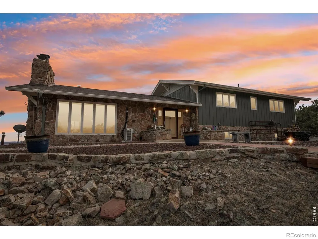 15757 Mossrock Court Longmont CO 80503