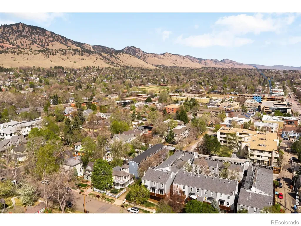 1039 Maxwell Avenue Boulder CO 80304