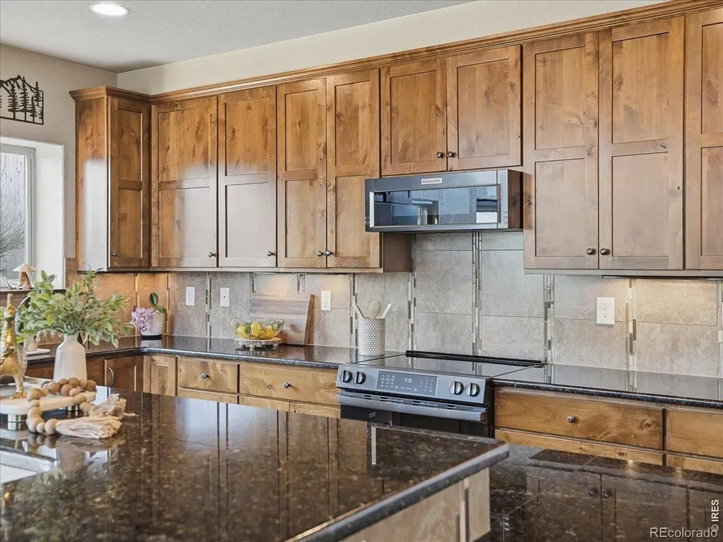 2565 Davis Ranch Road Bellvue CO 80512