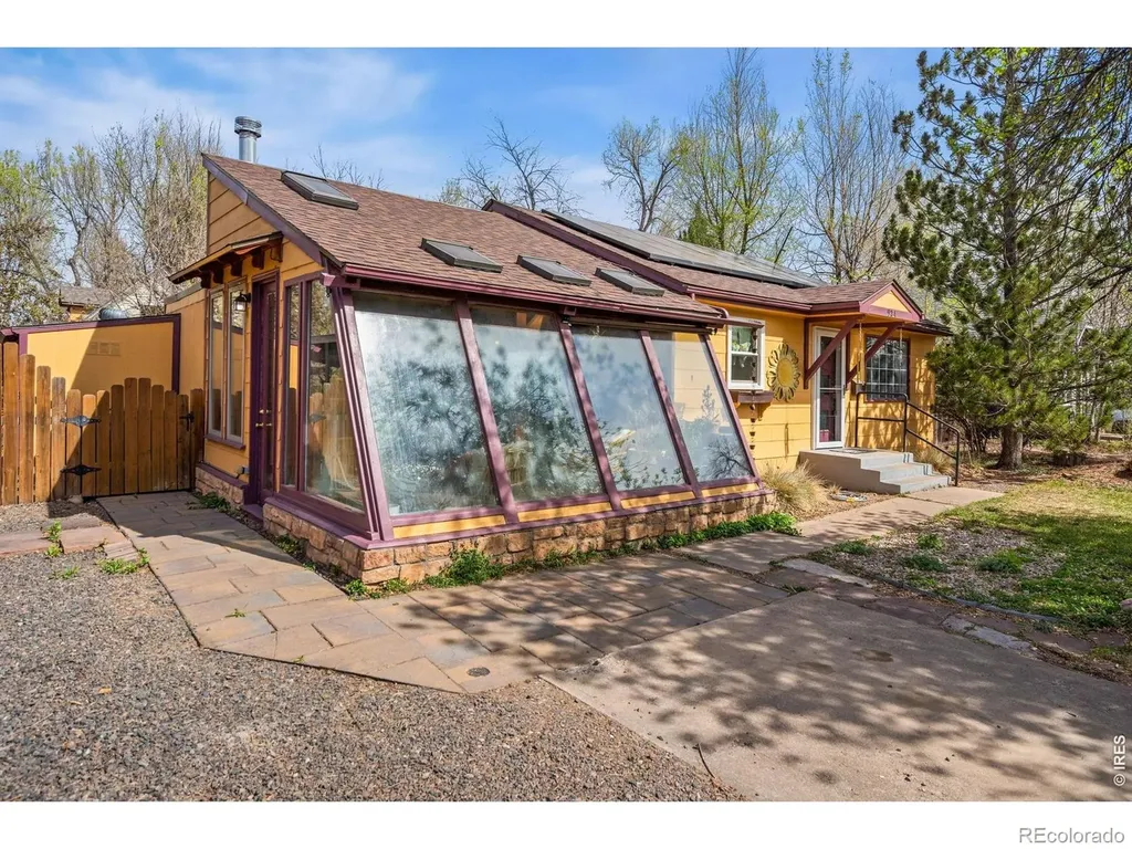 924 Sycamore Street Fort Collins CO 80521