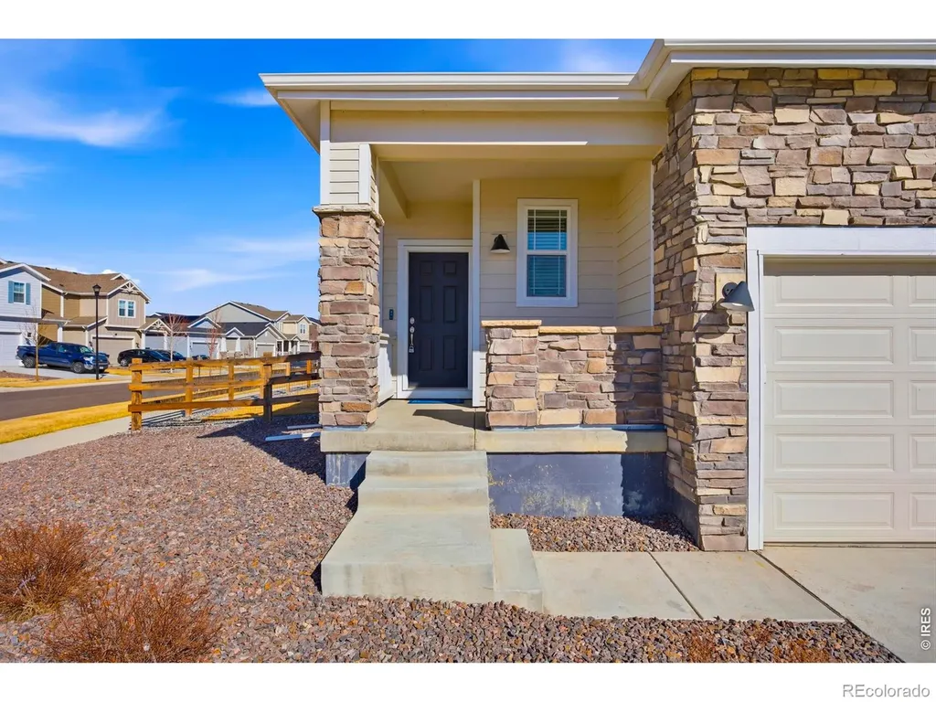 438 Overbrook Lane Longmont CO 80504