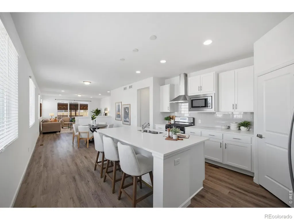 438 Overbrook Lane Longmont CO 80504