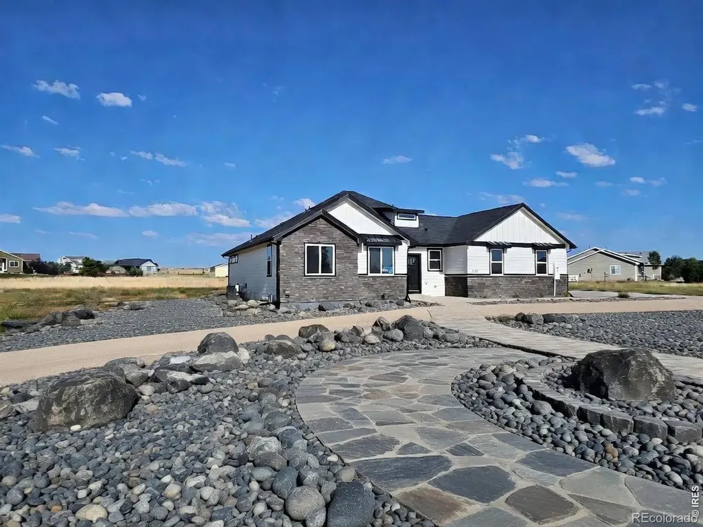 16505 Fairbanks Court N Platteville CO 80651
