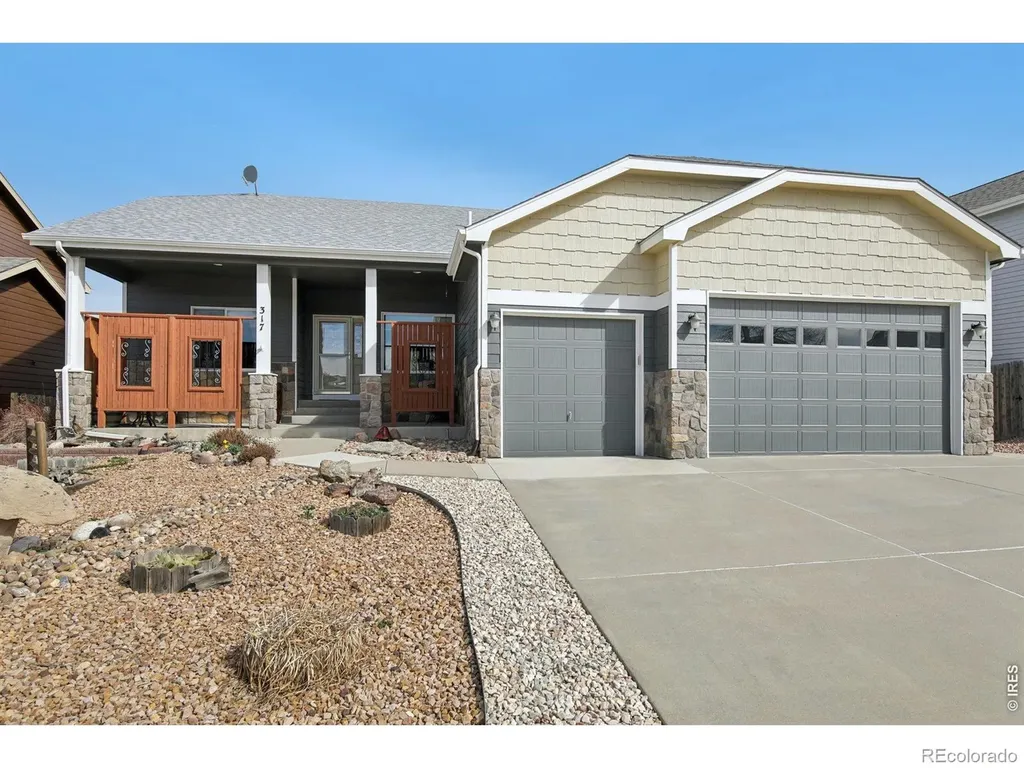 317 Kirkland Lane Johnstown CO 80534
