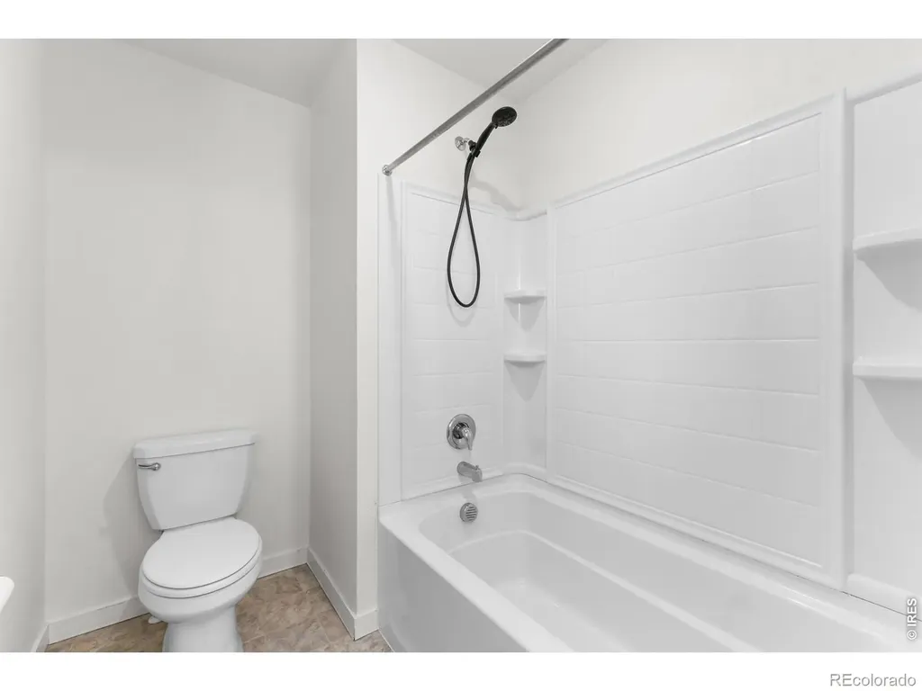4412 Garnet Way Longmont CO 80504