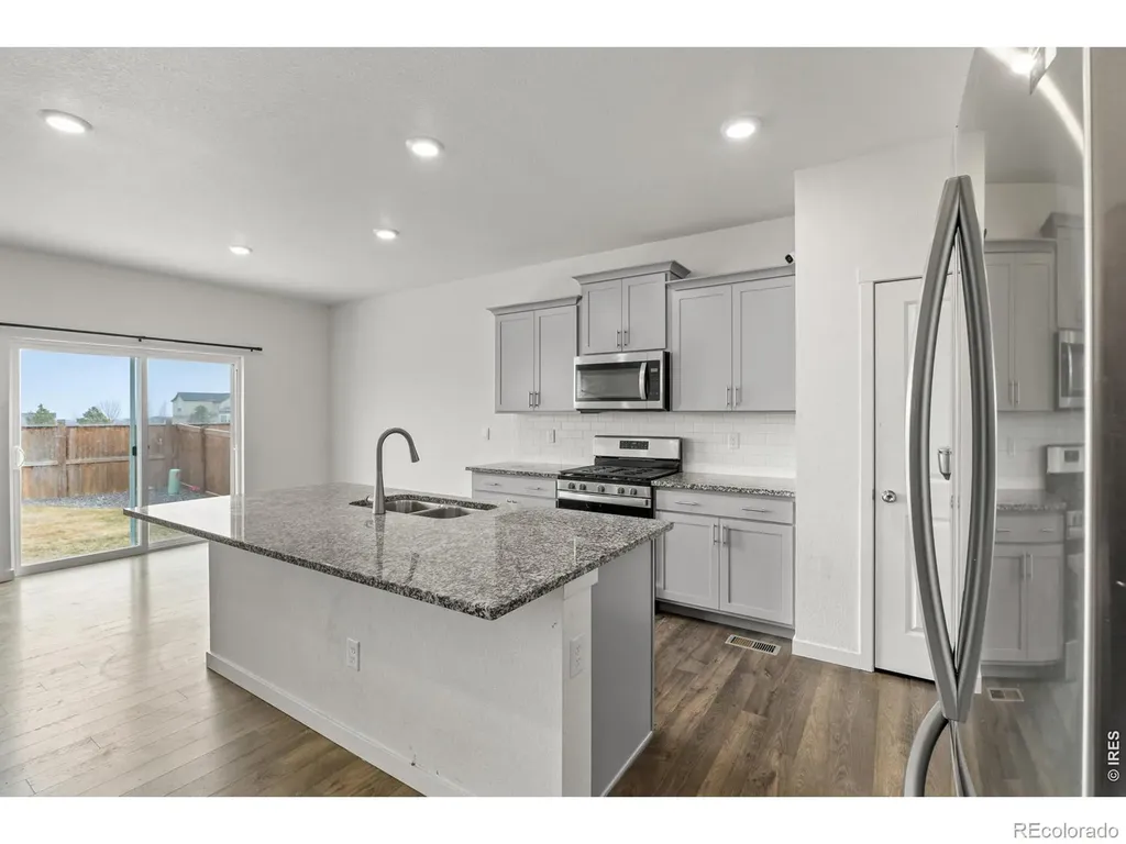 4412 Garnet Way Longmont CO 80504