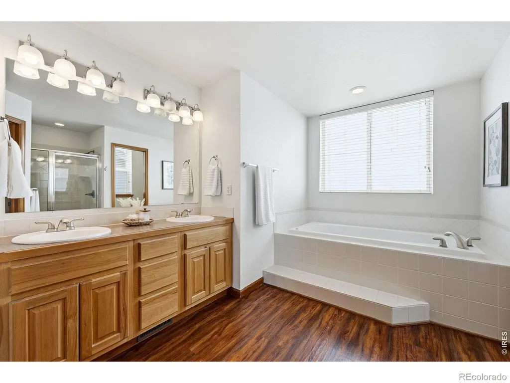 232 River View Court Longmont CO 80501