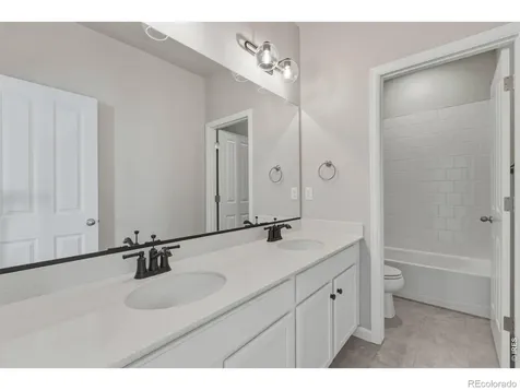 24317 E River Front Drive Aurora CO 80019