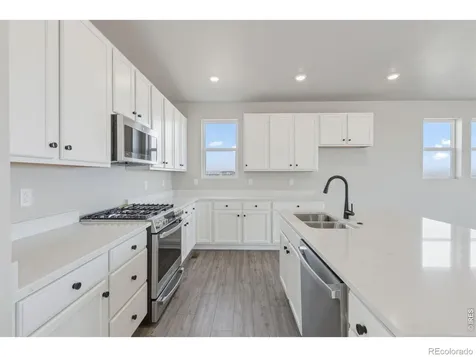24317 E River Front Drive Aurora CO 80019