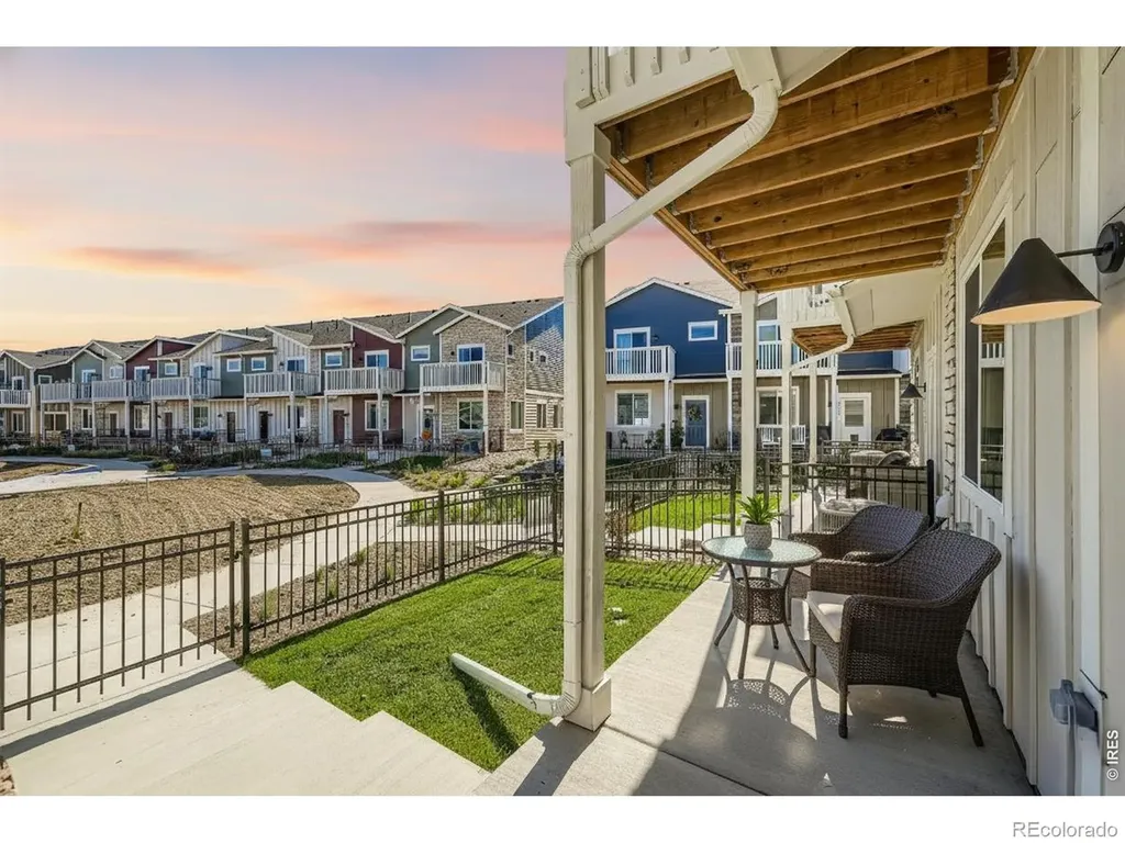 2844 Bear Springs Circle Longmont CO 80503