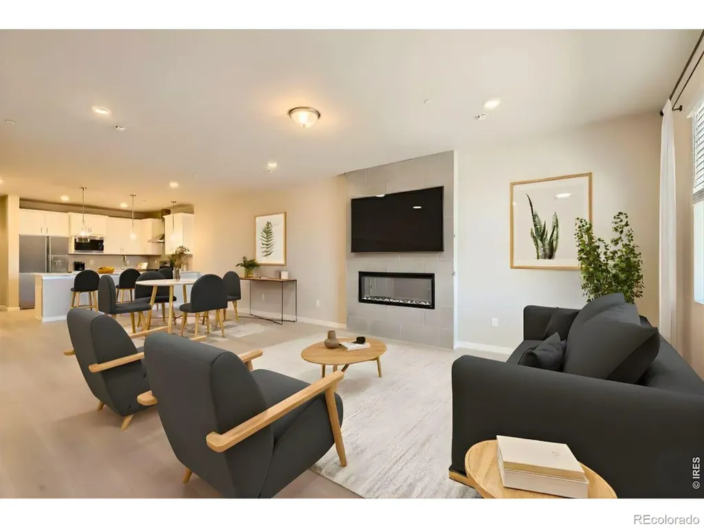 2844 Bear Springs Circle Longmont CO 80503