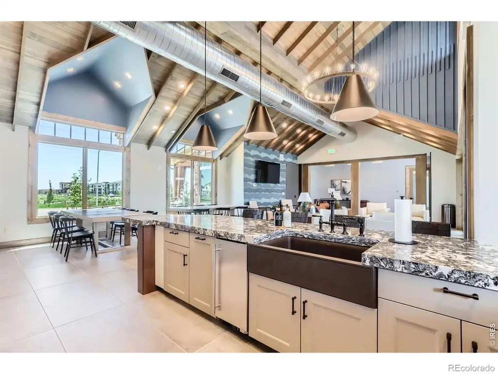 2844 Bear Springs Circle Longmont CO 80503