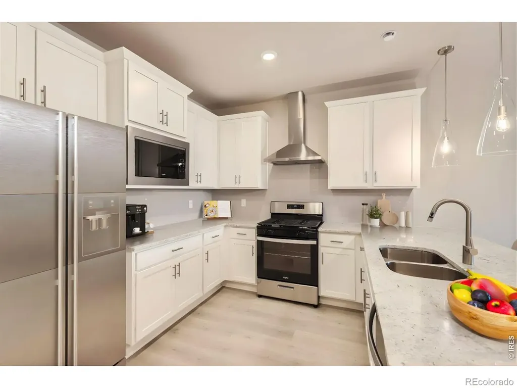 2844 Bear Springs Circle Longmont CO 80503
