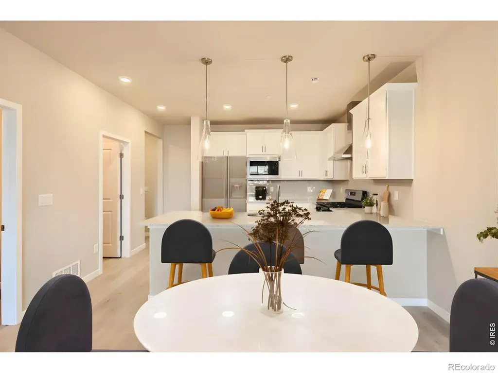 2844 Bear Springs Circle Longmont CO 80503
