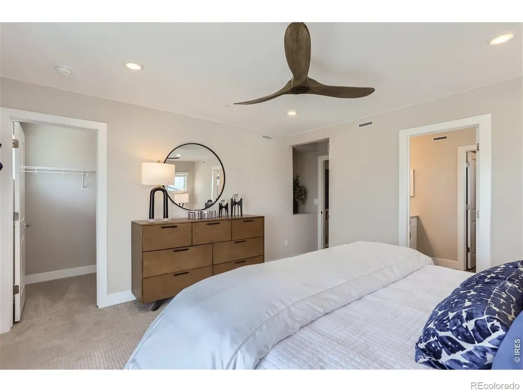 2844 Bear Springs Circle Longmont CO 80503