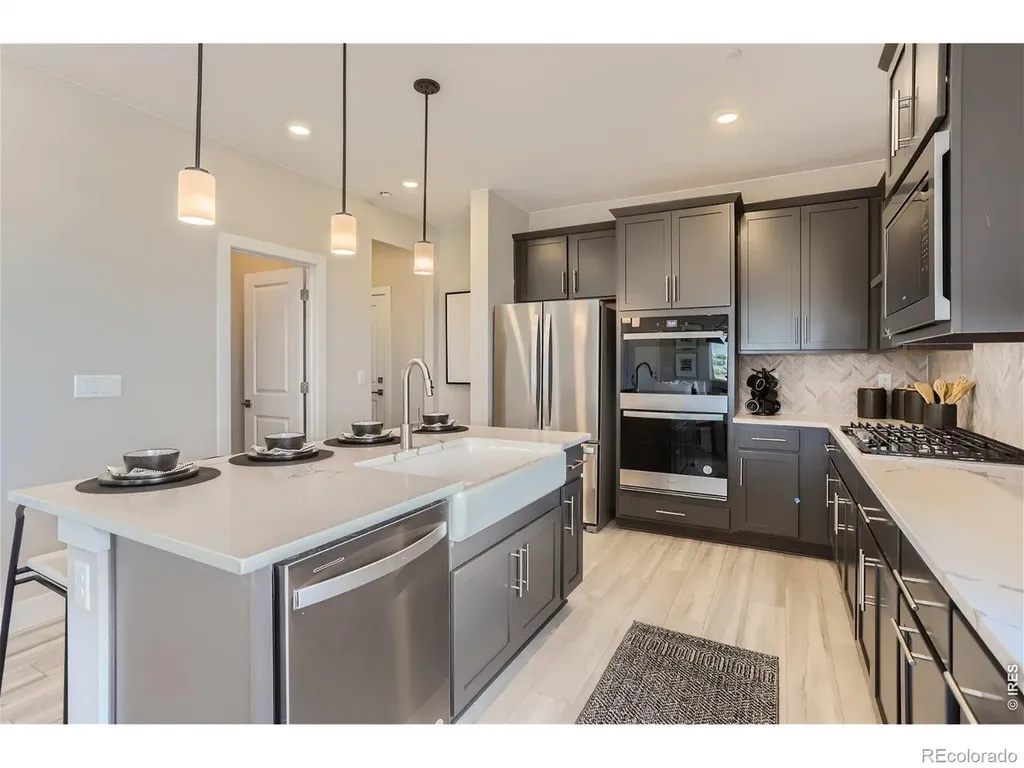 2850 Bear Springs Circle Longmont CO 80503