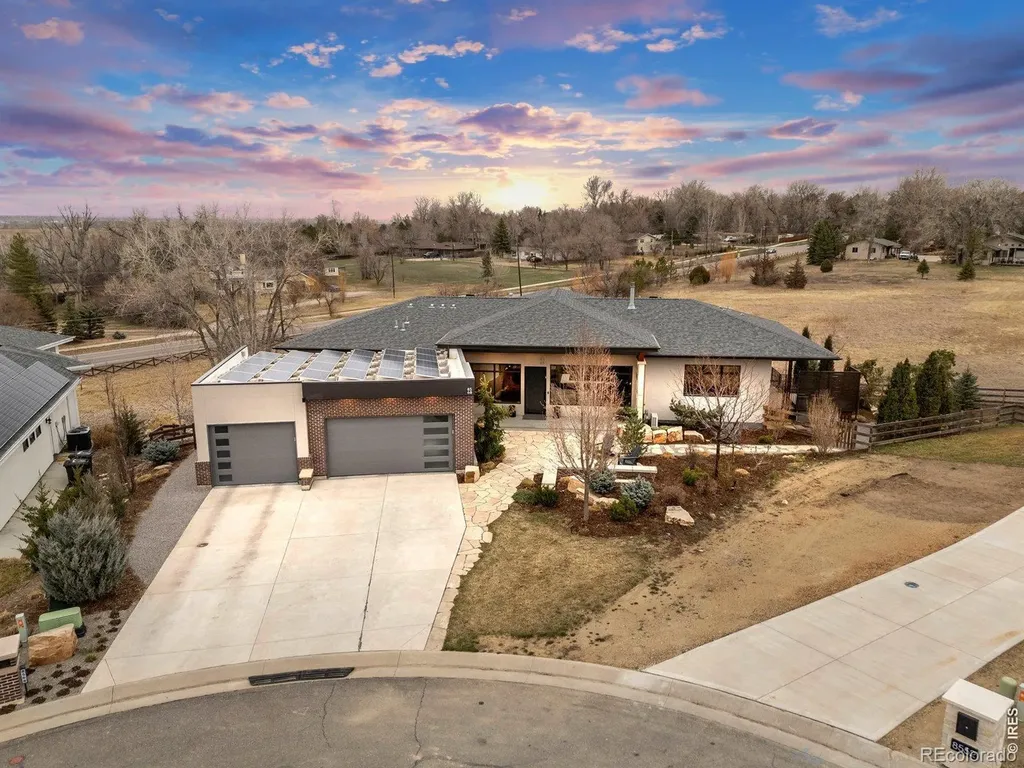 8568 Foxhaven Court Niwot CO 80503