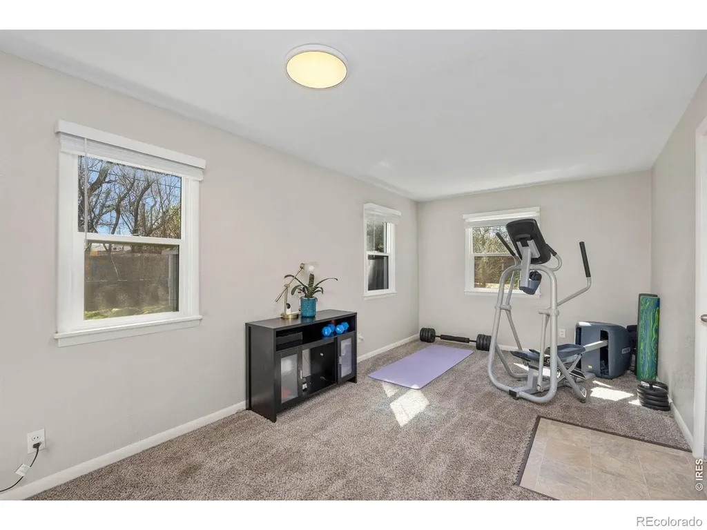 740 Ironton Street Aurora CO 80010
