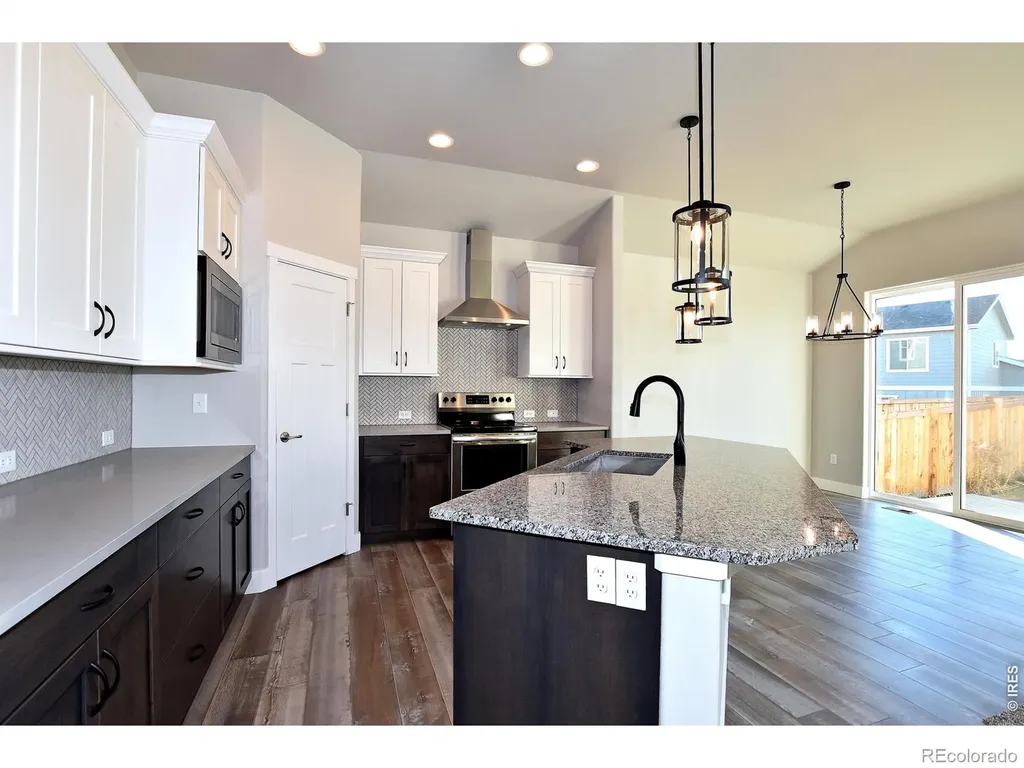 1189 Crown Sparrow Street Johnstown CO 80534