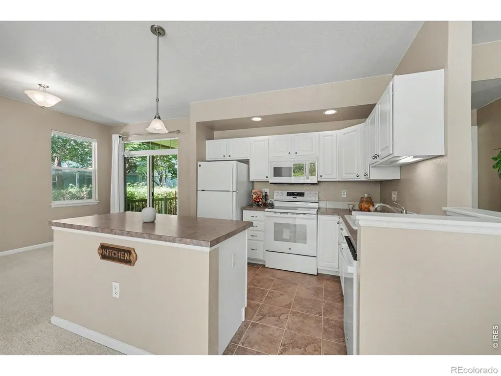 640 Gooseberry Drive Longmont CO 80503