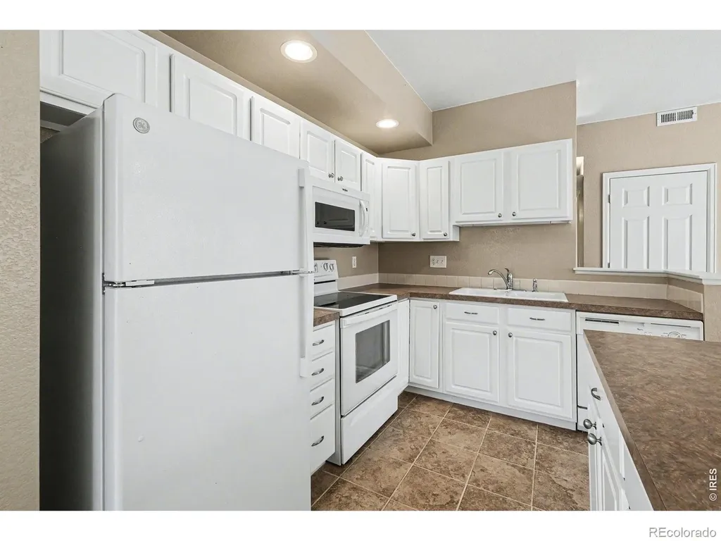 640 Gooseberry Drive Longmont CO 80503