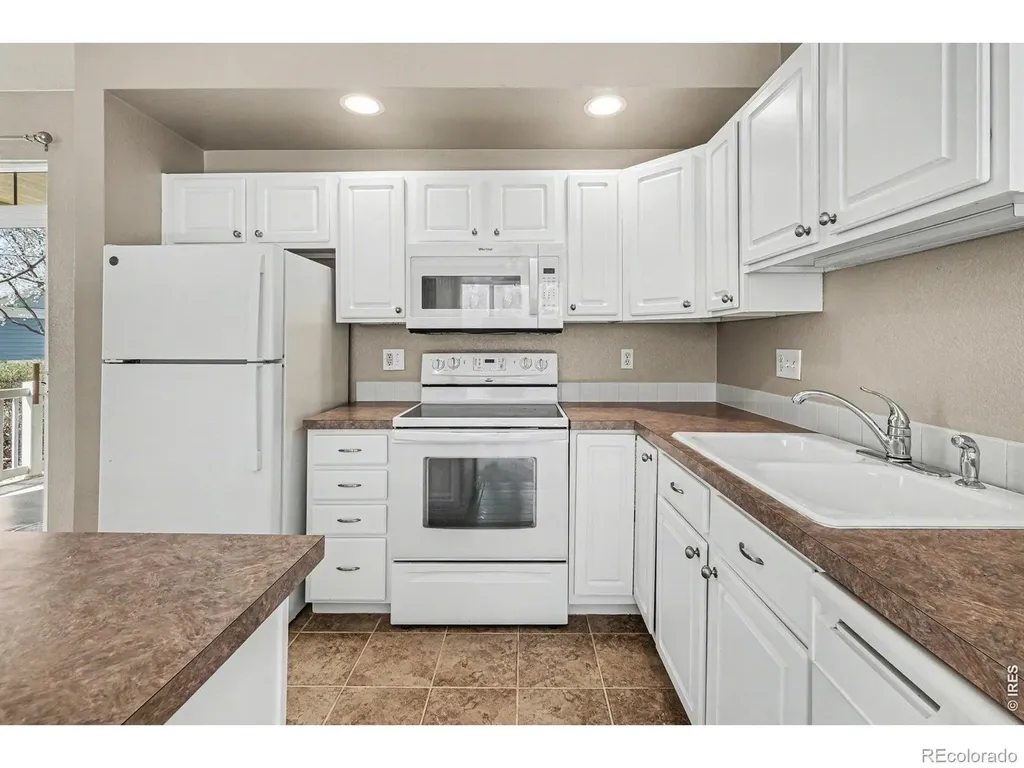 640 Gooseberry Drive Longmont CO 80503