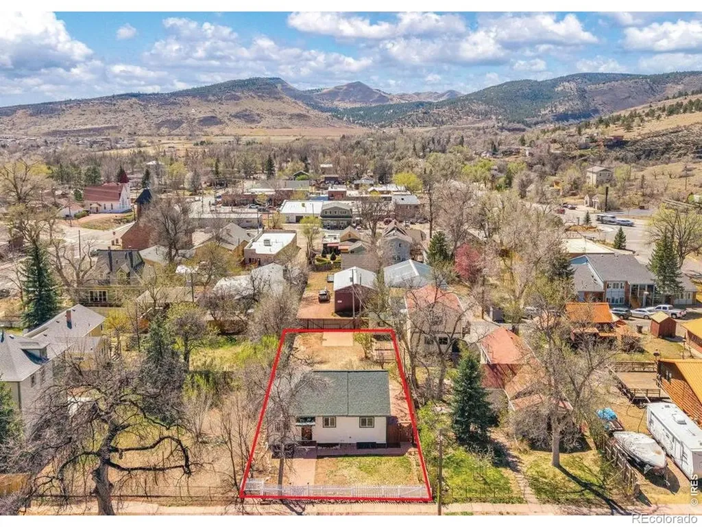 421 Stickney Avenue Lyons CO 80540