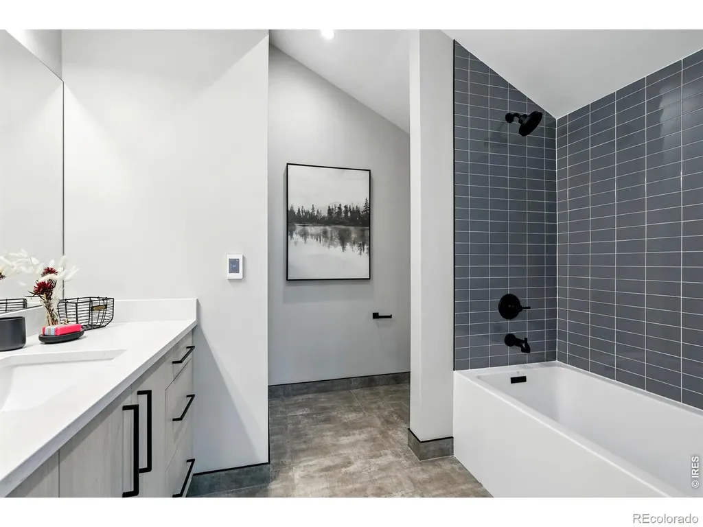2860 Table Mesa Drive Boulder CO 80305
