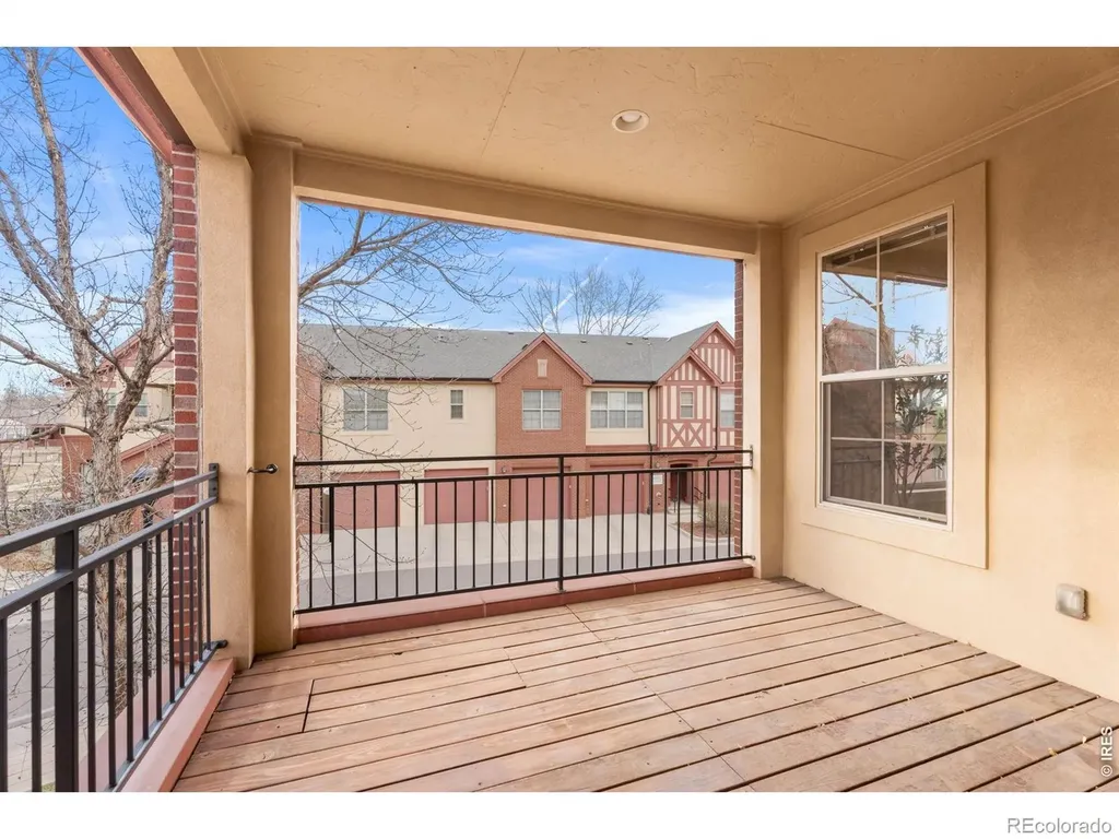 1379 Charles Drive Longmont CO 80503