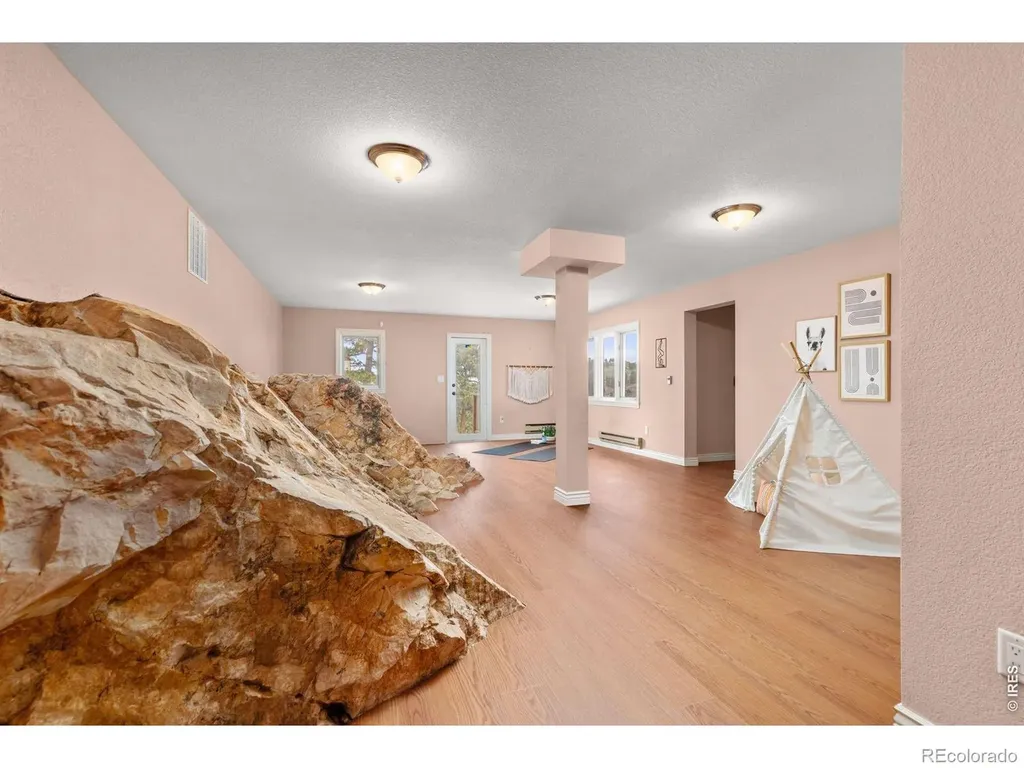 6183 Red Hill Road Boulder CO 80302