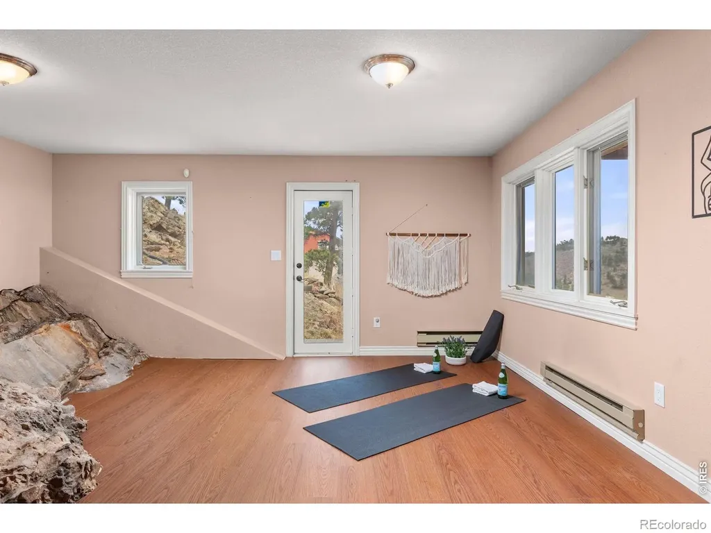 6183 Red Hill Road Boulder CO 80302