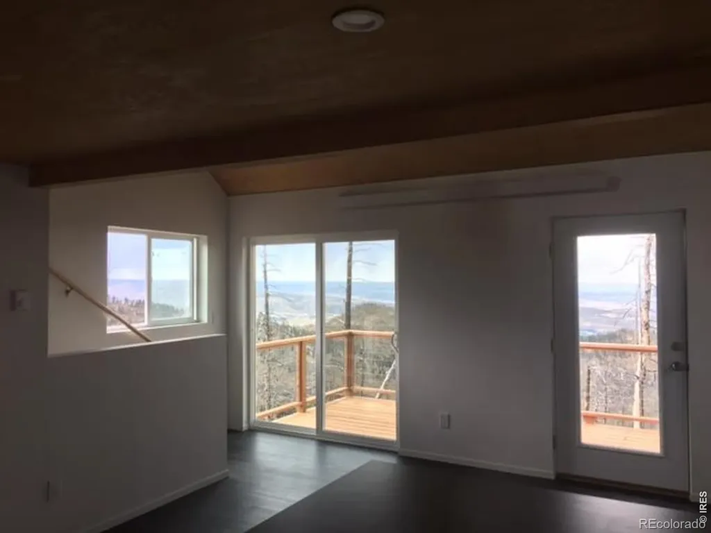 2518 Whale Rock Road Bellvue CO 80512