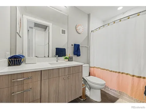4885 S Monaco Street Denver CO 80237