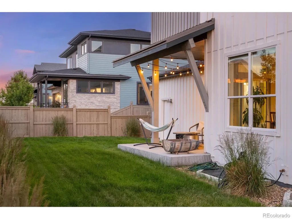 5687 Cottontail Drive Longmont CO 80503