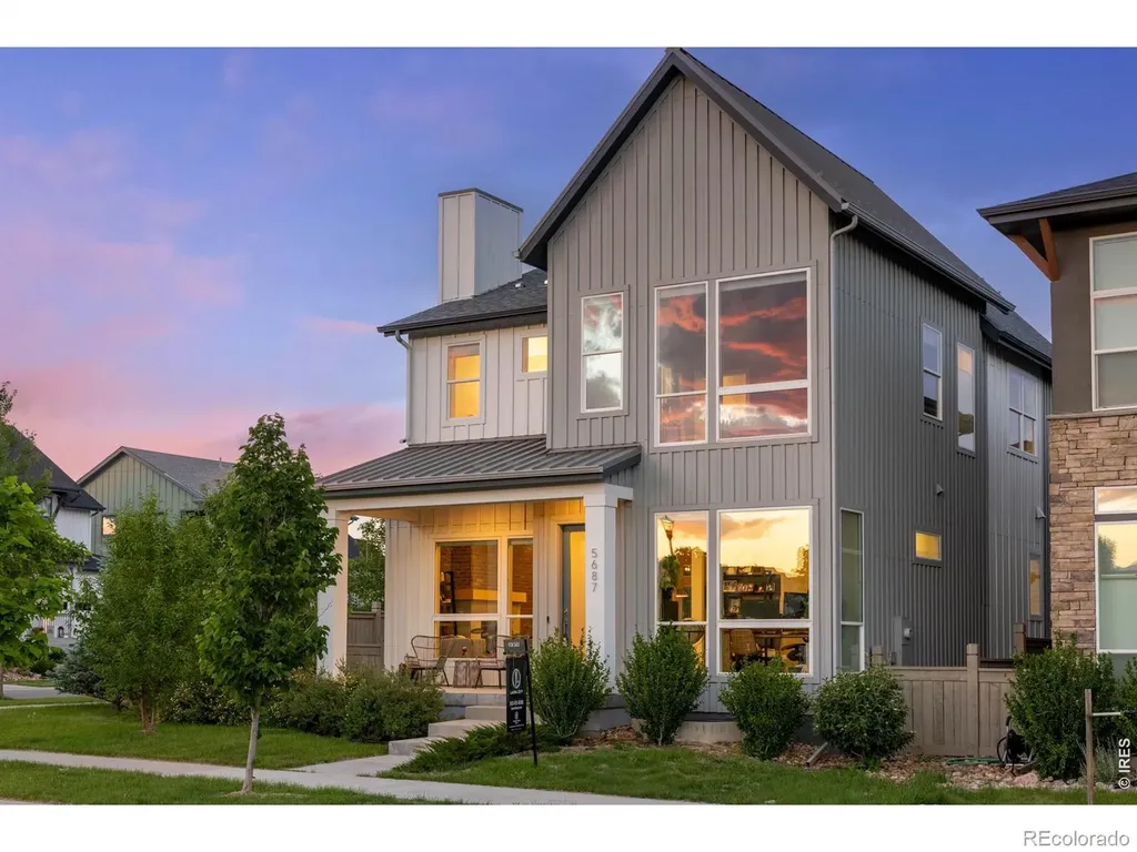 5687 Cottontail Drive Longmont CO 80503