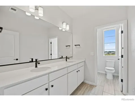 24376 E 35th Drive Aurora CO 80019