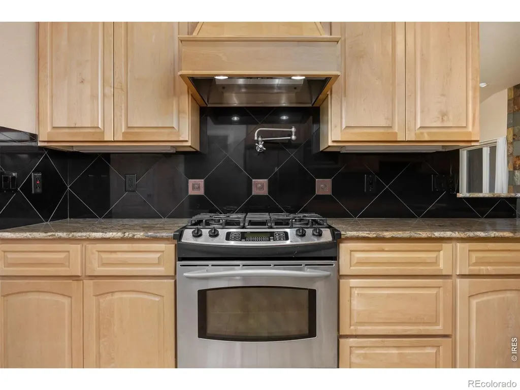 4251 Malibu Drive Berthoud CO 80513
