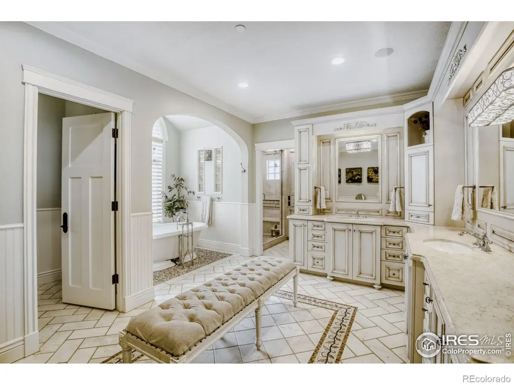 7677 Portico Place Longmont CO 80503