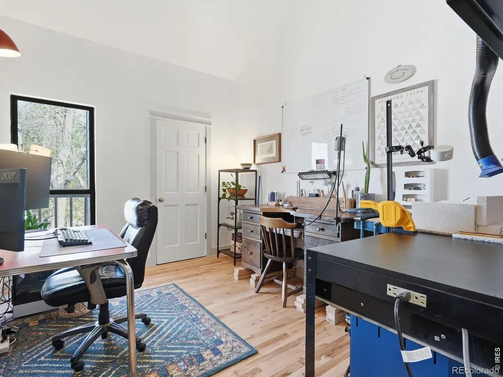 5020 Buckingham Road Boulder CO 80301