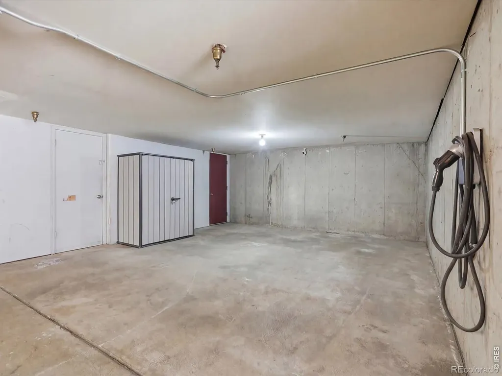 5020 Buckingham Road Boulder CO 80301