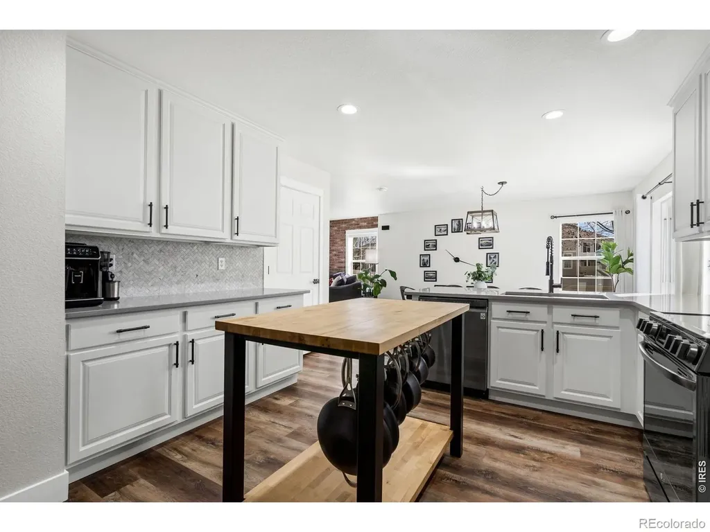 3963 Heatherwood Circle Johnstown CO 80534