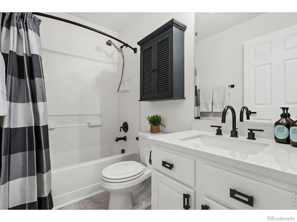 3963 Heatherwood Circle Johnstown CO 80534
