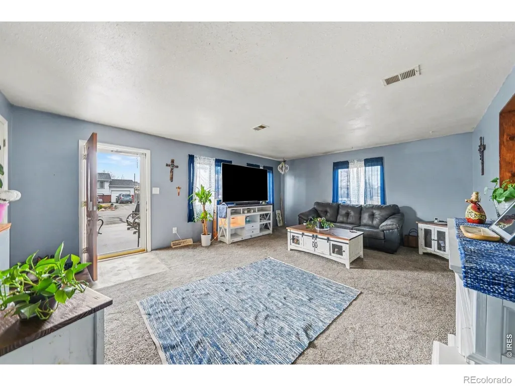 902 4th Street Pierce CO 80650