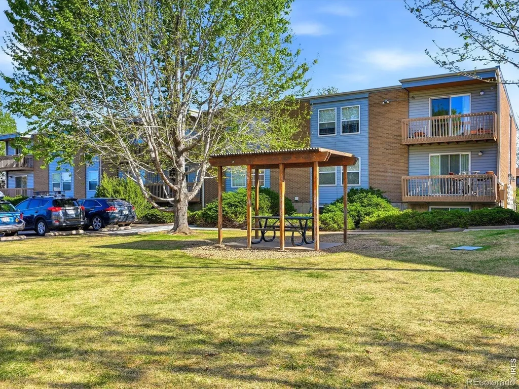 1606 Cottonwood Drive Louisville CO 80027