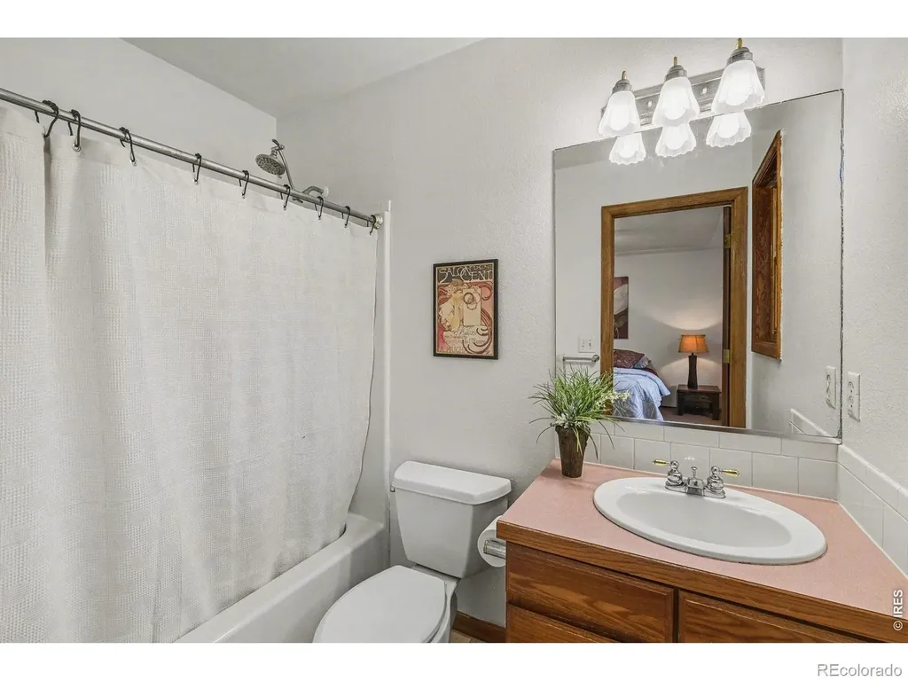 635 Ash Avenue Ault CO 80610